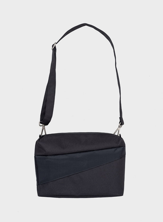 SUSAN BIJL - The New Bum Bag Medium - Black & Black